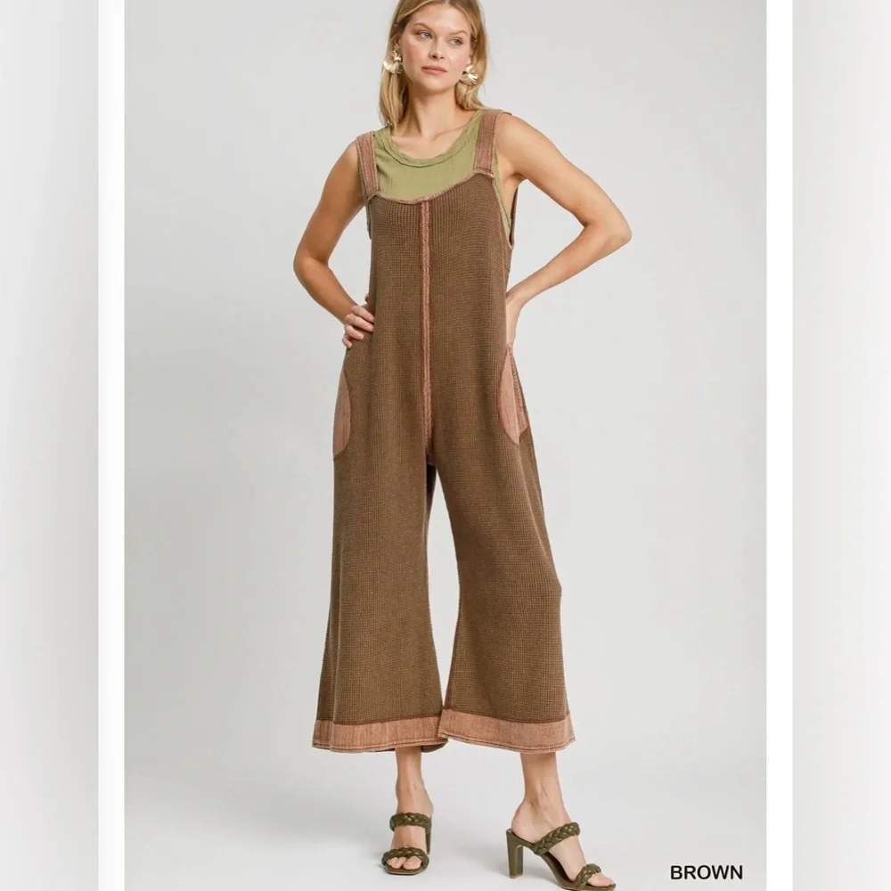 Umgee NWT SMALL Waffle knit Brown Sleeveless Jumpsuit - Picture 1 of 6